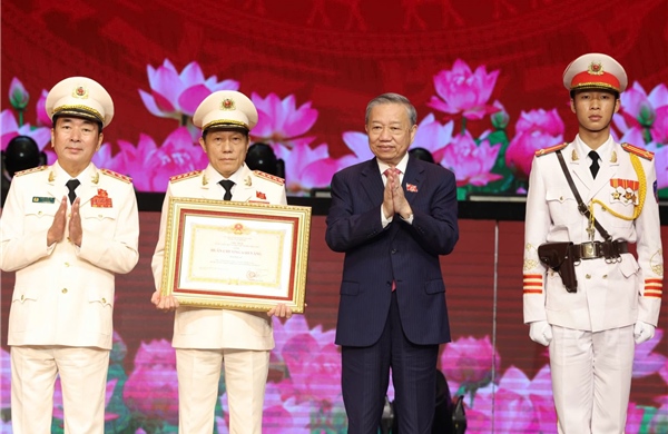 Giữ vững an ninh là điều kiện tiên quyết hiện thực hóa khát vọng Việt Nam hùng cường