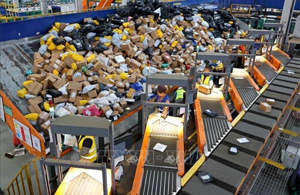 Trung Quốc kiểm soát thuật toán cá nhân hóa gây bất bình đẳng giá