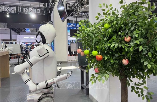 Trung Quốc xây dựng trung tâm đào tạo quốc gia cho robot AI hình người