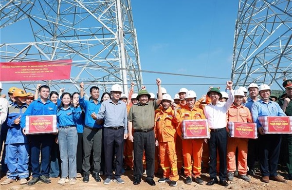 Thủ tướng Phạm Minh Chính: Đến 19/8 phải hoàn thành dự án đường dây tải điện 500 kv Lào Cai - Vĩnh Yên