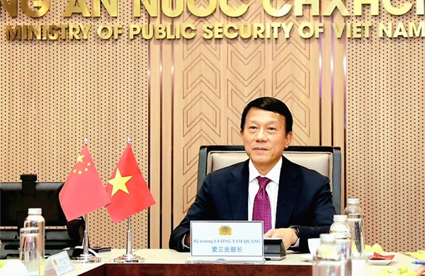 Bộ trưởng Lương Tam Quang điện đàm với Bộ trưởng Bộ Công an Trung Quốc