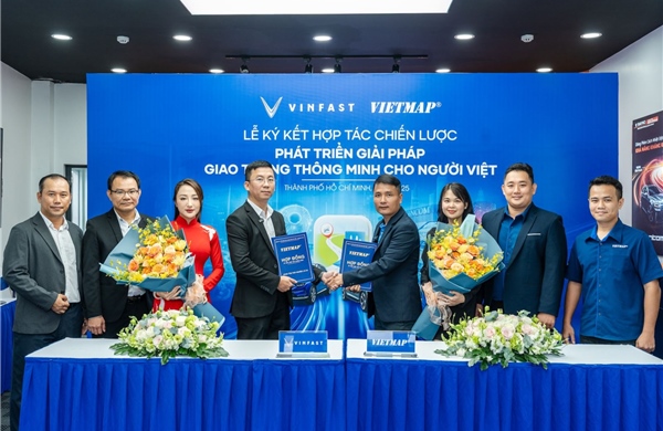 VinFast và Vietmap ký kết hợp tác chiến lược, phát triển giải pháp giao thông thông minh cho người Việt