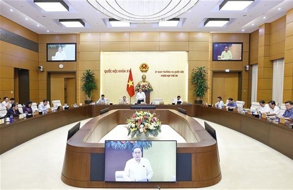 Bế mạc Phiên họp thứ 50 của Ủy ban Thường vụ Quốc hội: Hoàn thành khối lượng công việc rất lớn