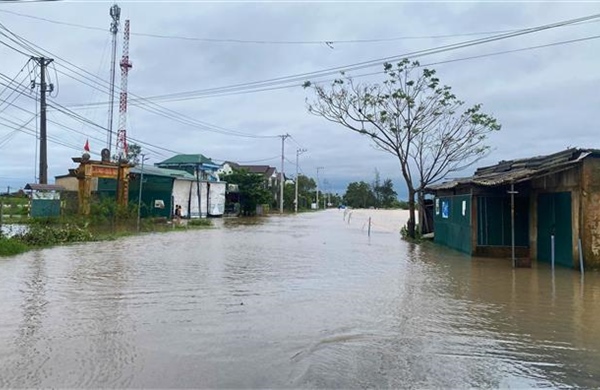 Vầng trăng vùng lũ