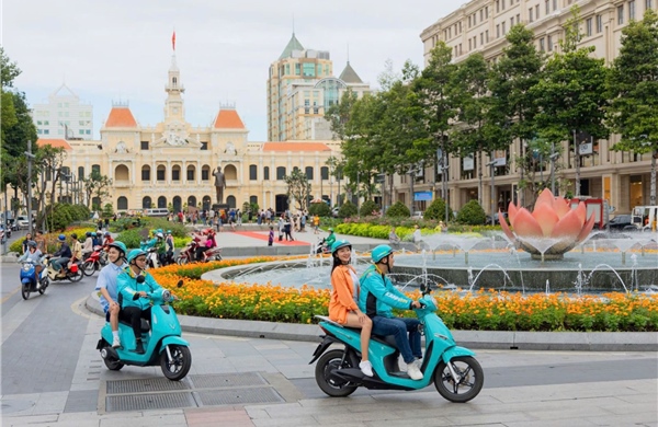 VinFast hợp tác CEP hỗ trợ tài xế xe ôm tại TP Hồ Chí Minh mua xe máy điện trả góp lãi suất 0%