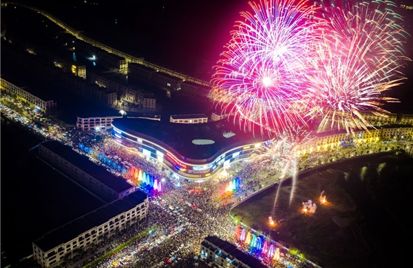 Chuỗi ‘điểm đến quốc dân’ trong hệ sinh thái Vingroup đón hơn 1,5 triệu lượt khách, ‘thắp lửa’ đêm giao thừa 2026 trên khắp Việt Nam