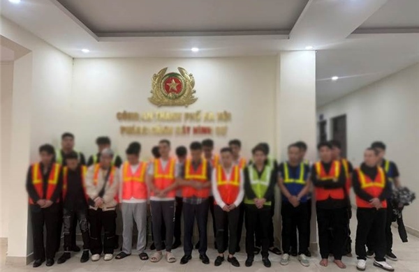 Hà Nội: Khởi tố 26 bị can liên quan đến kinh doanh bóng cười ở 'Sành Lounge'