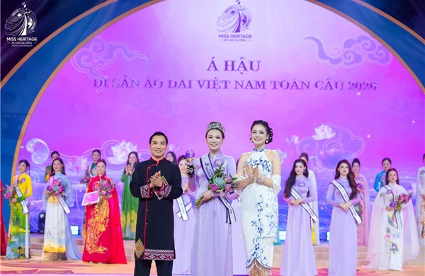Á hậu 4 Hoàng Vũ Ngọc Ánh: Đưa áo dài vào giáo dục và giao lưu quốc tế
