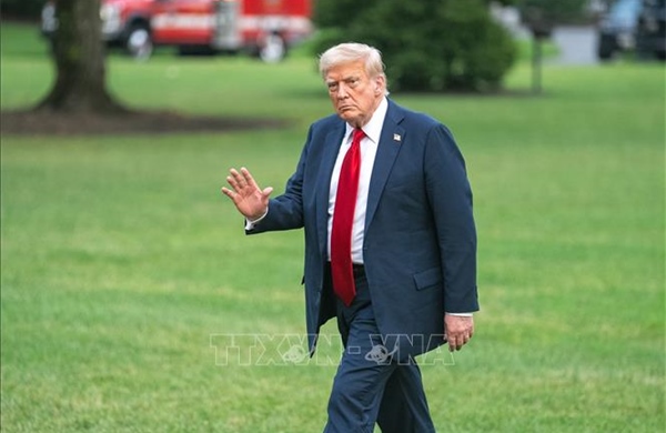 Cách Tổng thống Trump ‘xoay chuyển tình thế’ trong cuộc chiến thuế quan
