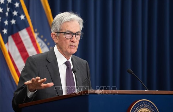 Chủ tịch Fed ám chỉ về đợt hạ lãi suất cuối cùng của năm 2025