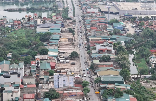 Hiện trạng ‘xôi đỗ’ của tuyến đường Tam Trinh trước khi ‘về đích’ giải phóng mặt bằng