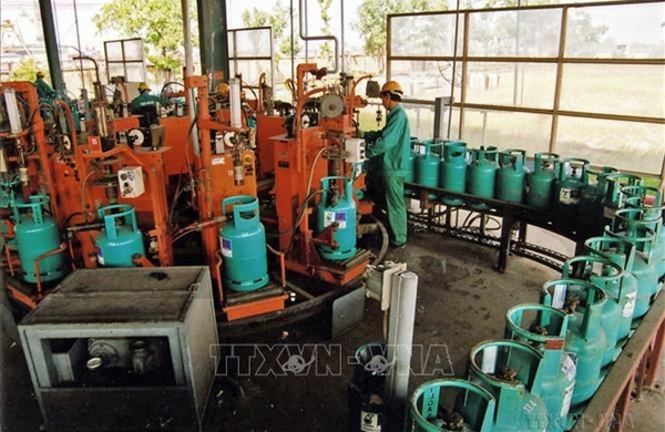 Giá gas bán lẻ tăng từ ngày 1/2