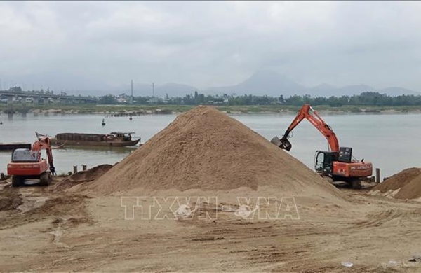 Nghị định quy định rõ yêu cầu đối với hoạt động khai thác cát, sỏi trên sông