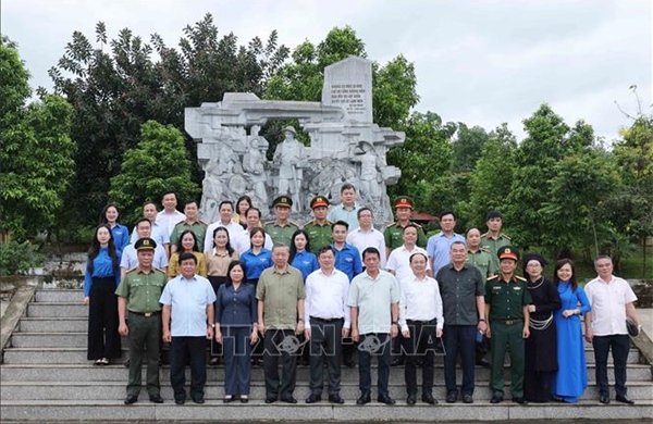 Chủ tịch nước Tô Lâm thăm Khu Di tích lịch sử quốc gia Nà Tu