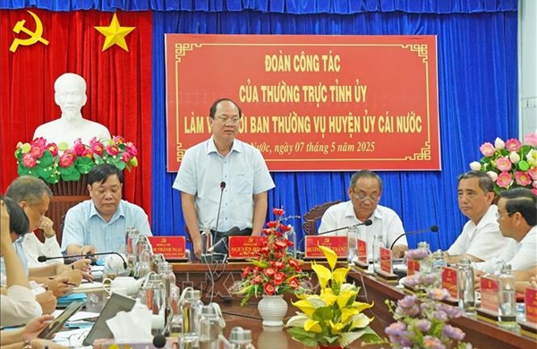Nêu cao vai trò của cán bộ, đảng viên trong quá trình sắp xếp, tinh gọn bộ máy