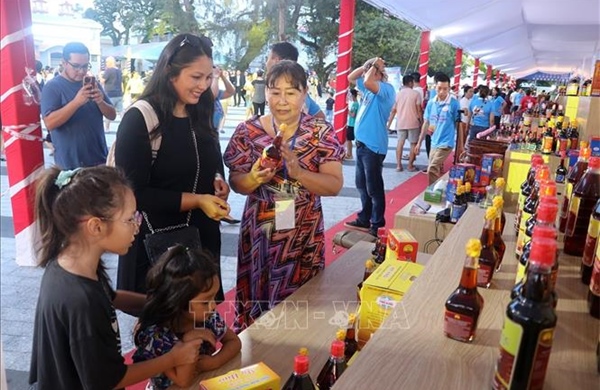 Kiên Giang: Khai mạc Festival Nước mắm Phú Quốc truyền thống trăm năm, lần I - năm 2025