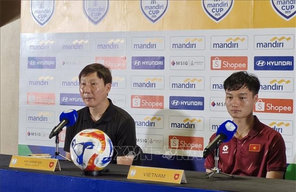 U23 Đông Nam Á 2025: HLV Kim Sang Sik hài lòng về màn trình diễn của học trò