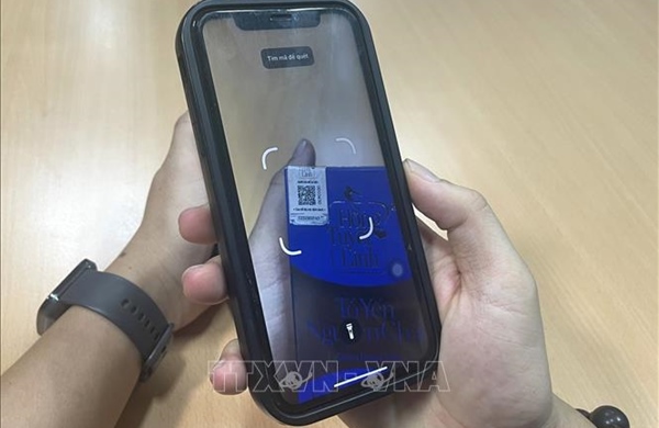 Lá chắn công nghệ bảo vệ hàng thật trên môi trường số