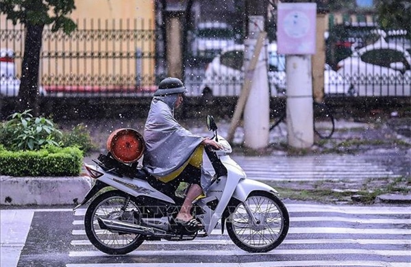 Ảnh hưởng bão số 5: Đề phòng lũ quét, sạt lở đất ở 12 tỉnh Bắc Bộ và Trung Bộ