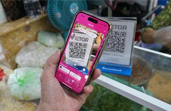 Ngân hàng tăng tốc số hóa, đẩy mạnh thanh toán không tiền mặt