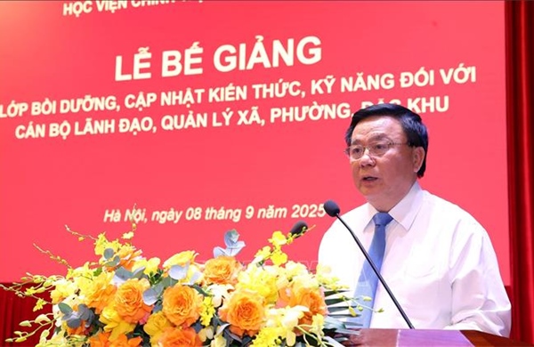 Cập nhật kiến thức, kỹ năng đối với cán bộ lãnh đạo, quản lý xã, phường, đặc khu