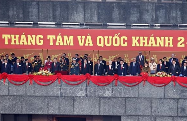 Lễ chào cờ lịch sử kỷ niệm 80 năm Quốc khánh 2/9