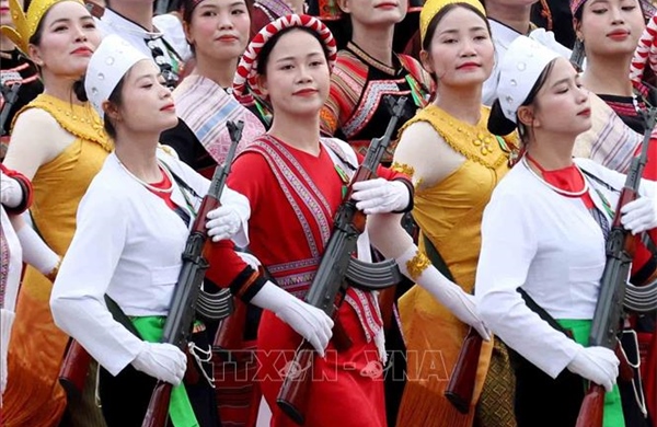 Màn diễu hành thể hiện sức mạnh của tinh thần đại đoàn kết, ý chí và niềm tin