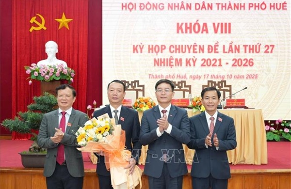 Phó Bí thư Thành ủy Phan Thiên Định được bầu giữ chức Chủ tịch UBND thành phố Huế 