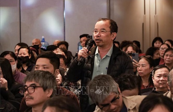 Hỗ trợ người dân tái định cư trong dự án cầu Trần Hưng Đạo (Hà Nội)