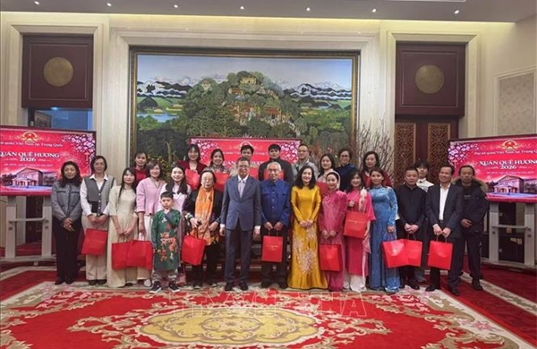 Xuân Bính Ngọ 2026: Gìn giữ truyền thống Tết Việt nơi xa xứ