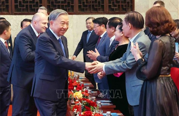 Chương trình giao lưu nghệ thuật "Tâm hồn Nga trong lòng Việt Nam"