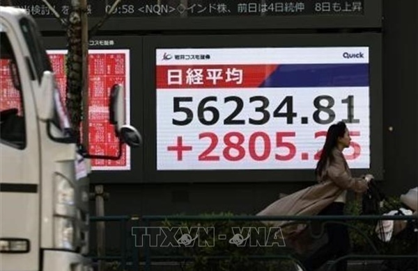 Chứng khoán châu Á lập kỷ lục nhờ làn sóng AI và tín hiệu từ Iran