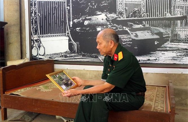 Tự hào người lính lái xe tăng tiến vào Dinh Độc Lập ngày 30/4 lịch sử