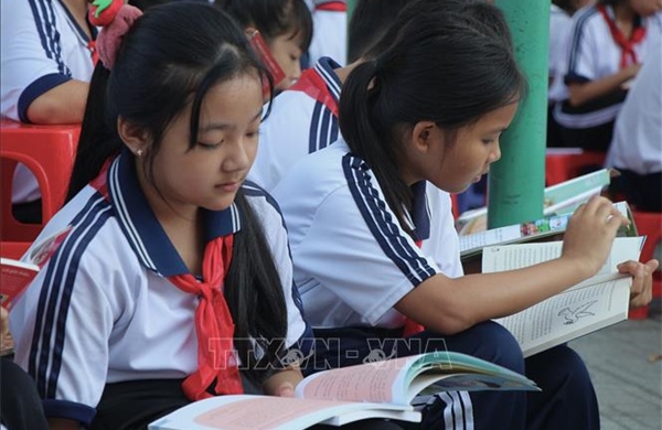 Hình thành thói quen đọc sách, xây dựng văn hóa đọc trong nhà trường