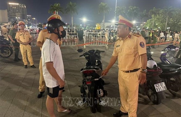 Xử lý nghiêm vi phạm giao thông về đêm, gây mất trật tự xã hội