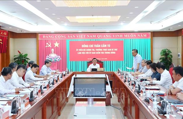 Thường trực Ban Bí thư Trần Cẩm Tú làm việc với Ủy ban Kiểm tra Trung ương