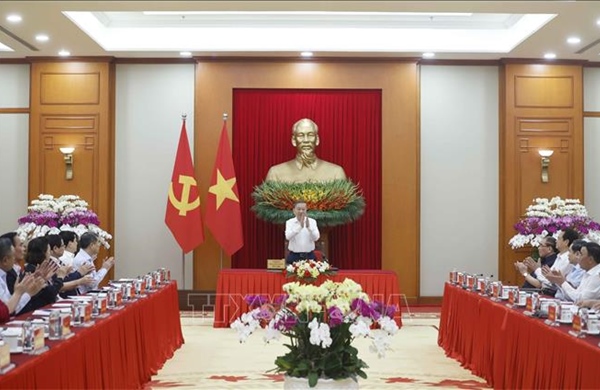 Tổng Bí thư, Chủ tịch nước chủ trì Phiên họp BCĐ tổng kết 100 năm Đảng lãnh đạo cách mạng Việt Nam