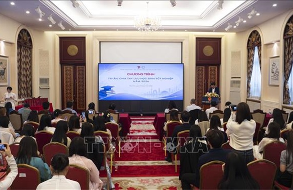 Lưu học sinh Việt Nam tại Bắc Kinh nuôi dưỡng khát vọng cống hiến