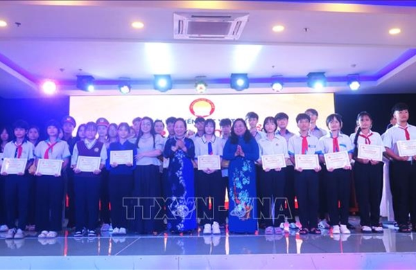 Lan tỏa tinh thần 'Học không bao giờ cùng'