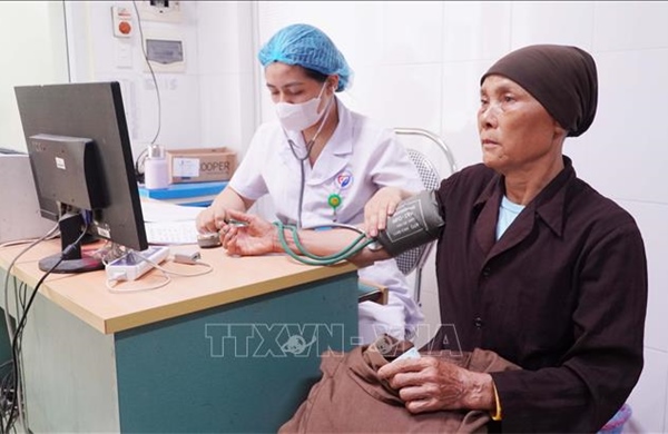 Phát triển y tế hiện đại từ nền tảng cơ sở và đổi mới công nghệ