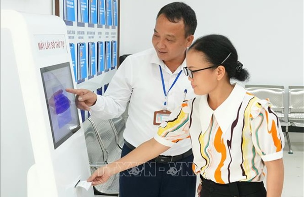 Đề xuất hỗ trợ 5 triệu đồng mỗi tháng cho người làm chuyển đổi số