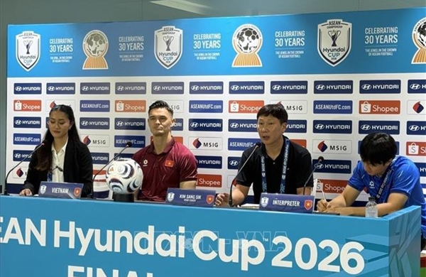 ASEAN Cup 2026: HLV Kim Sang Sik cảm ơn sự cổ vũ hết mình của các cổ động viên