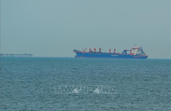 Xung đột tại Trung Đông: Iran tái khẳng định quyền tại eo biển Hormuz