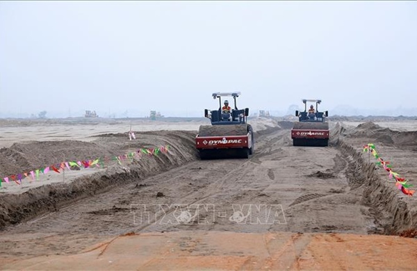 Quốc hội ban hành Nghị quyết về việc di chuyển 2 di tích lịch sử - văn hóa