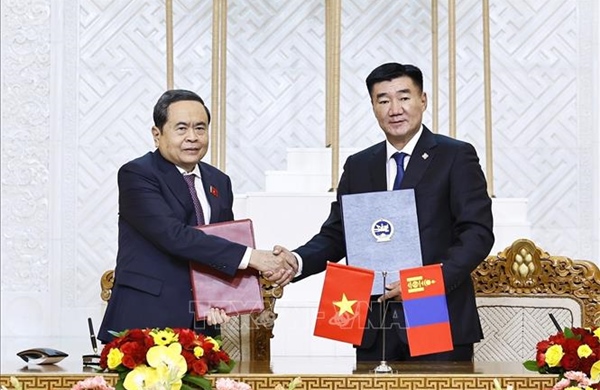 Quốc hội Việt Nam và Quốc hội Mông Cổ ký Bản ghi nhớ hợp tác