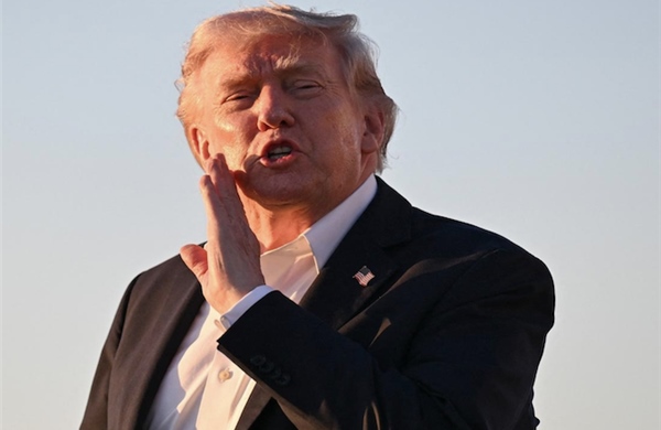 Tổng thống Trump cảnh báo ‘xoá sổ’ Iran nếu tấn công tàu Mỹ ở eo biển Hormuz