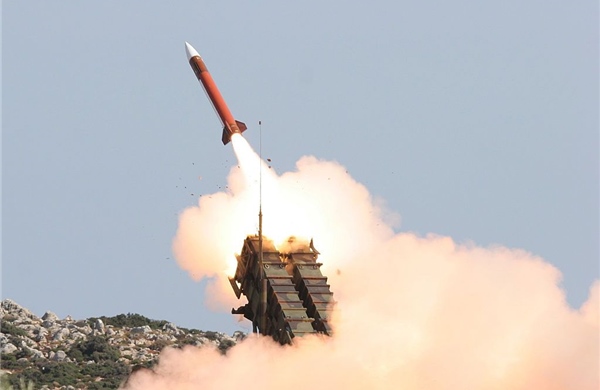 New York Times: Mỹ phê duyệt chuyển 125 tên lửa tầm xa và 100 tên lửa Patriot cho Ukraine