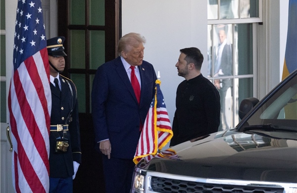 Tổng thống Trump có thể cung cấp cho Kiev vũ khí nhằm thay đổi cục diện xung đột Ukraine