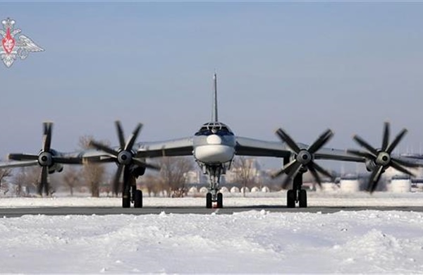UAV Ukraine vượt 800km phá huỷ oanh tạc cơ chiến lược Tu-95 của Liên bang Nga