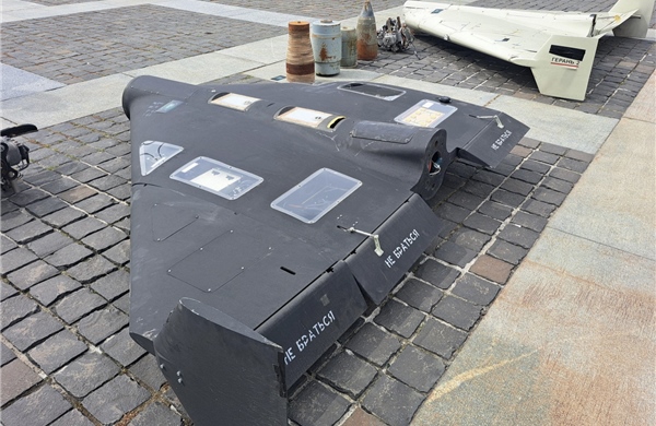 Ukraine trừng phạt công ty Trung Quốc cung cấp linh kiện UAV cho quân đội Nga